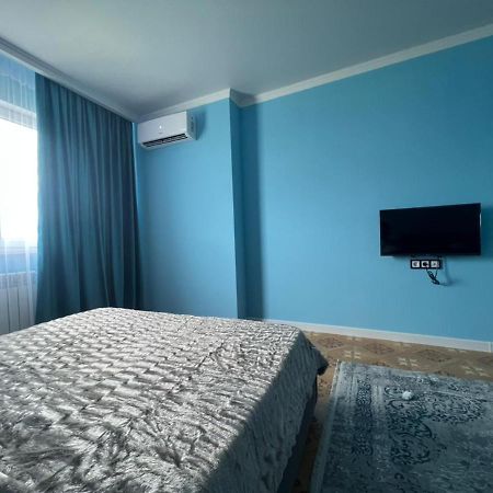 1 Комнатная Квартира В 15 Минутах От Аэропорта Almaty Eksteriør billede
